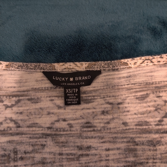 Lucky Brand Short Sleeved Patterned Blouse - Picture 3 of 3